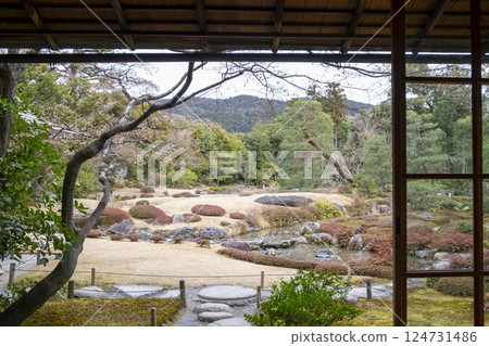 A view of the winter garden from Murin-an Cafe 124731486