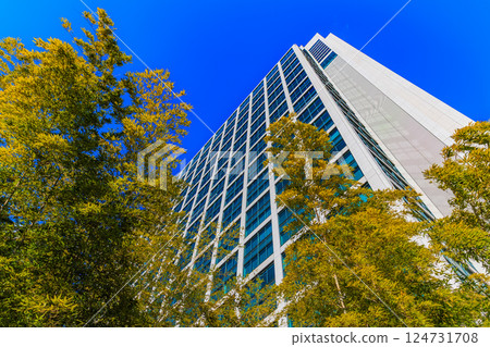 Tokyo Minato Ward Higashi-Shinbashi cityscape Tokyo Shiodome Building 124731708
