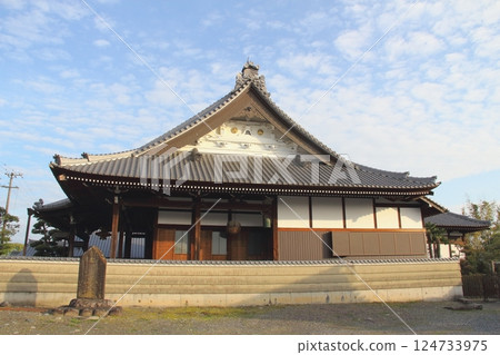 Mandala Temple in Spring 12 (Konan City, Aichi Prefecture) 124733975