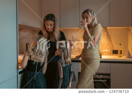 Women, Children, Kitchen: Family Evening Gathering Modern Apartment Casual Drinks Women, Children, Kitchen: Family Evening Gathering Modern Apartment Casual Drinks 124736710