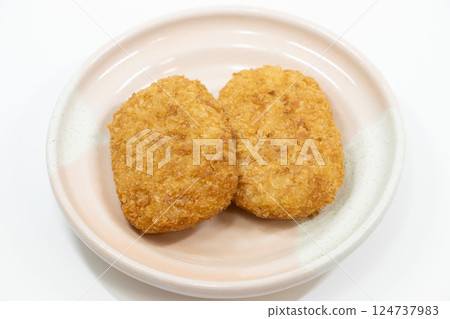 Croquette Croquette 124737983