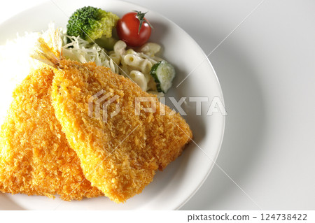Fried horse mackerel photographed on a white background 124738422