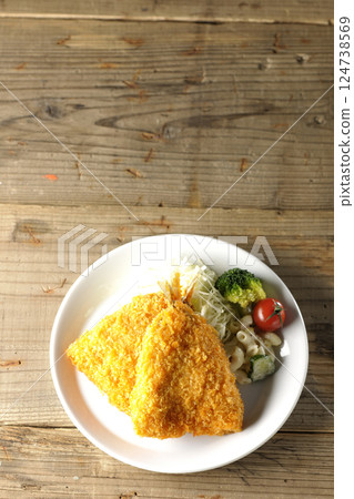 Aerial view of fried horse mackerel 124738569