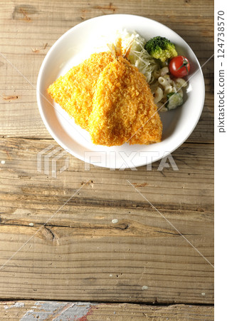 Aerial view of fried horse mackerel 124738570