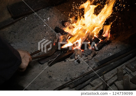 鐵匠火焰 124739099