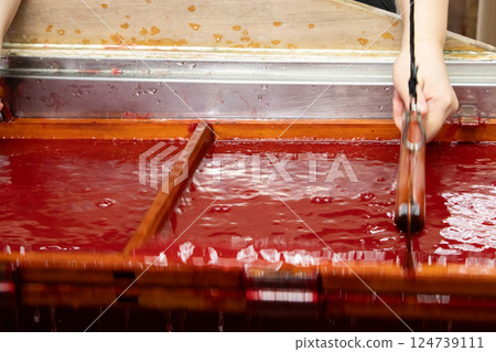 Paper-making Paper-making 124739111
