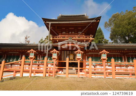 World Heritage Site Kasuga Taisha Shrine Corridor/Chumon 124739619