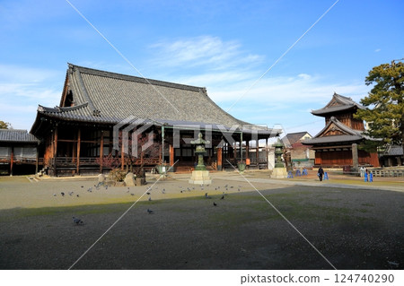 Shiga Nagahama Walking Tour 25 124740290