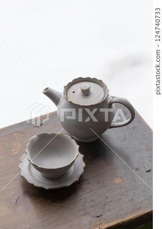 茶壺和茶杯 124740733
