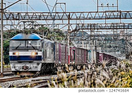 Tokaido Main Line freight train 124741684