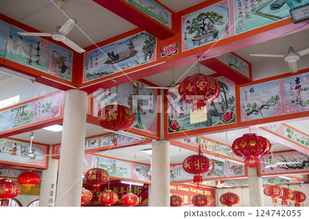 THAILAND PATTAYA NAKLUA POI SIAN JOW SHRINE 124742055