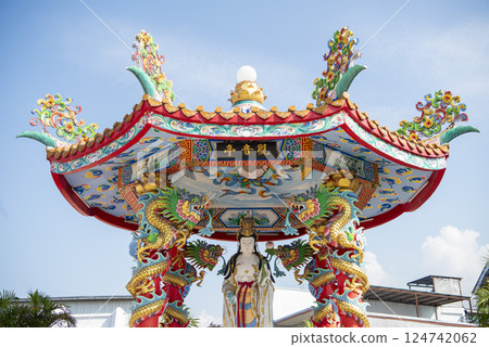 THAILAND PATTAYA NAKLUA POI SIAN JOW SHRINE THAILAND PATTAYA NAKLUA POI SIAN JOW SHRINE 124742062