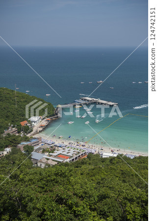 THAILAND PATTAYA KO LAN ISLAND TAWAEN BEACH THAILAND PATTAYA KO LAN ISLAND TAWAEN BEACH 124742151