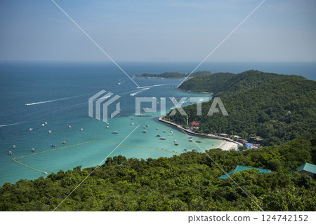 THAILAND PATTAYA KO LAN ISLAND TAWAEN BEACH THAILAND PATTAYA KO LAN ISLAND TAWAEN BEACH 124742152
