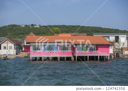 THAILAND PATTAYA KO LAN ISLAND 124742358