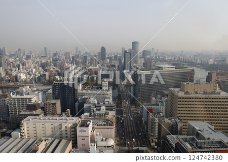Osaka, yellow sand, yellow sand from China, March, yellow sand heralding spring, Osaka Castle, yellow sand in the city of Osaka, yellow sand arrives in Japan Osaka, yellow sand, yellow sand from China, March, yellow sand heralding spring, Osaka Castle, yellow sand in the city of Osaka, yellow sand arrives in Japan 124742380