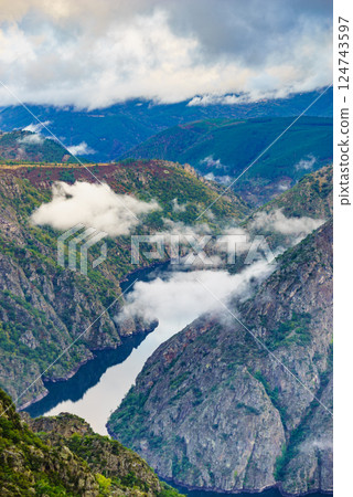 Mountain view. Clouds over river Sil Canyon, Galicia Spain. 124743597