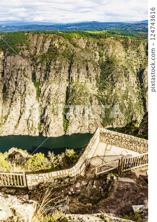 River Sil Canyon, Spain. Mountain view from lookout 124743616