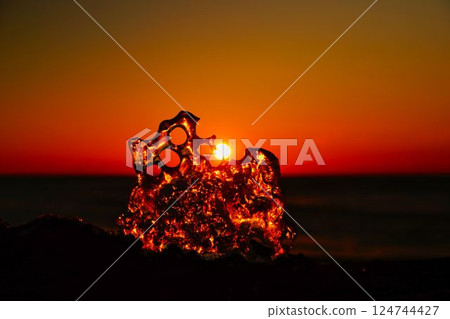 朝日和珠寶冰 朝日和珠寶冰 124744427