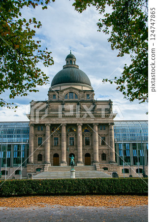 Munich cityscape, Germany Munich cityscape, Germany 124747865