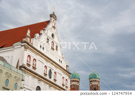 Walking in Munich, Germany Walking in Munich, Germany 124747954