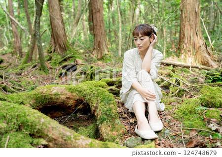 Beautiful Japanese women 124748679