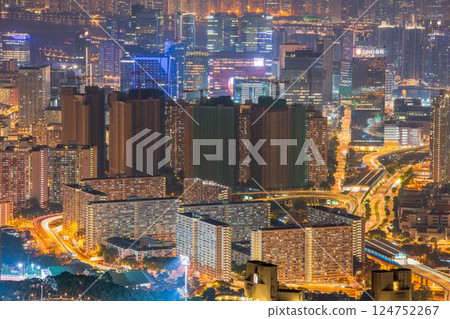 Night view from Kowloon Peak, Hong Kong 124752267