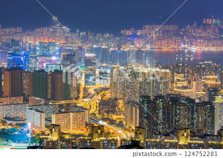 香港九龍山頂夜景 124752281
