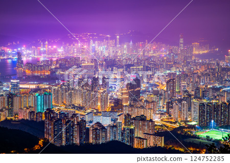 Night view from Kowloon Peak, Hong Kong Night view from Kowloon Peak, Hong Kong 124752285