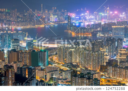 香港九龍山頂夜景 124752288