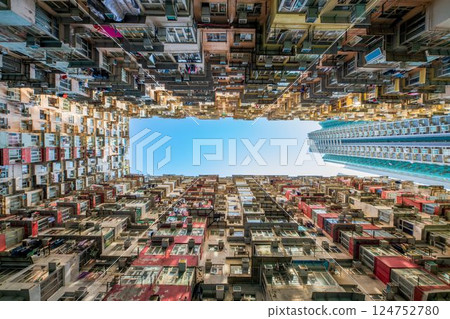 Hong Kong Monster Mansion 124752780
