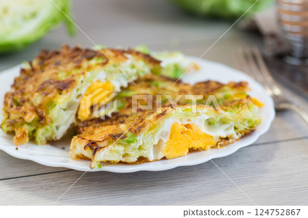 Crispy Cabbage Omelette with Egg for Breakfast 124752867