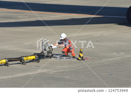 客機加油栓 客機加油栓 124753949