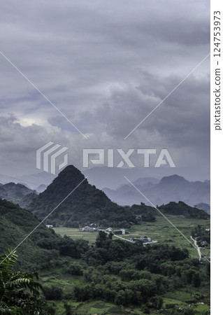 Vietnam, Hoa Binh Province, Mai Chau Valley Vietnam, Hoa Binh Province, Mai Chau Valley 124753973