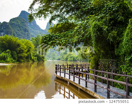 Stunning landscape of Yangshuo along the bank of Li river, Guangxi, China 124755051