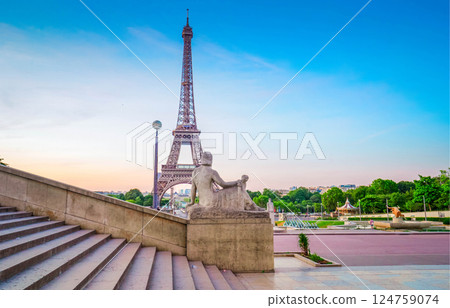 eiffel tour and from Trocadero, Paris eiffel tour and from Trocadero, Paris 124759074