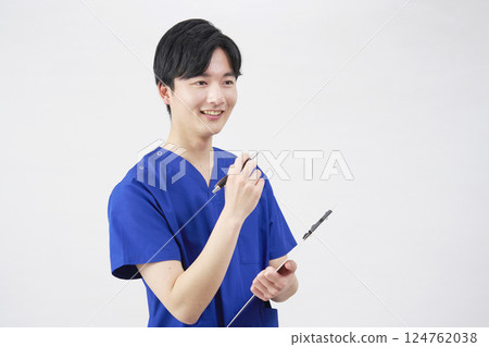 Doctor, nurse, caregiver, male, medical interview, white background 124762038
