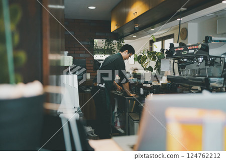 男人 男 男性 124762212