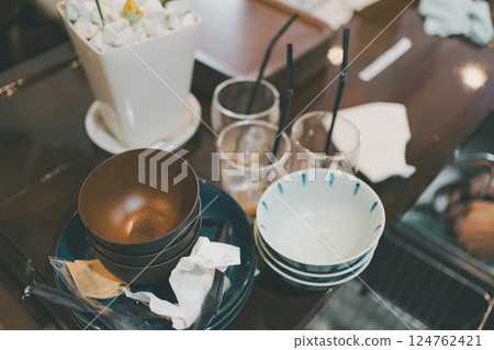 kitchen, kitchens, bar 124762421