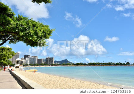 阿拉莫阿納海灘 124763136