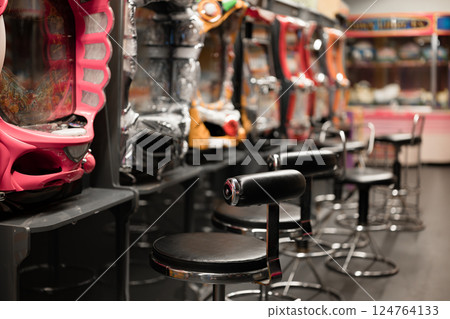 老虎機、遊戲角落、彈珠台 老虎機、遊戲角落、彈珠台 124764133