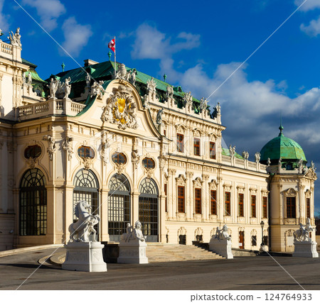 Main facade and entrance of upper Belvedere palace, Vienna, Austria 124764933