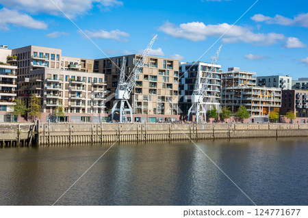 HafenCity in Hamburg 124771677