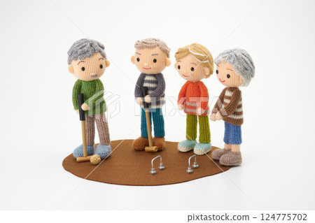 Amigurumi 娃娃：老年生活形象 124775702