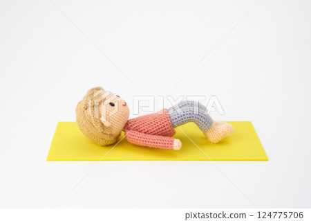 Amigurumi dolls: Senior life image Amigurumi dolls: Senior life image 124775706