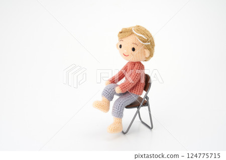 Amigurumi dolls: Senior life image 124775715