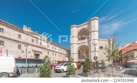 Church of San Benito el Real timelapse in Valladolid, Spain Church of San Benito el Real timelapse in Valladolid, Spain 124781998