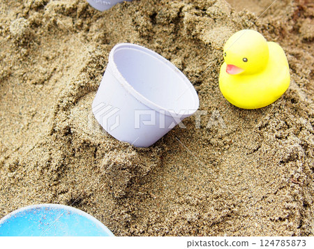Sandbox play 124785873