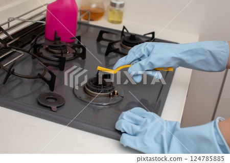 House cleaning House cleaning 124785885