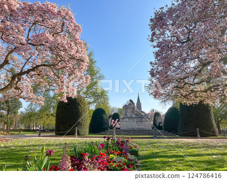 Place de la Republique in Strasbourg 124786416